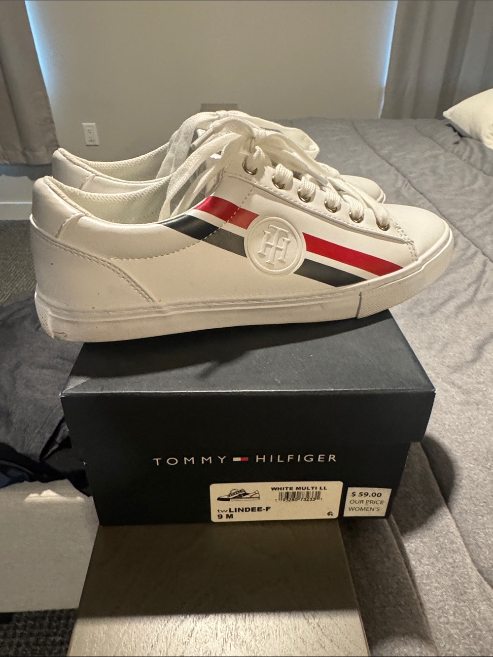Tommy Hilfiger White Kids Sneakers with Red and Navy Stripe Detail